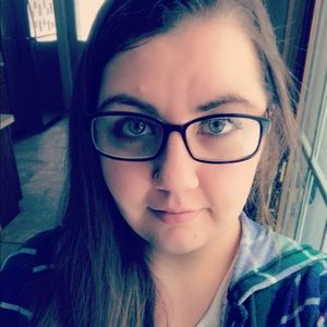 Meet your Posher, Kimberly